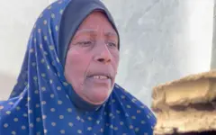 سيدة فلسطينية نازحة من الشمال في مدينة رفح