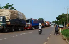 Les discussions entre le Niger et le Bénin laissent entrevoir une ouverture prochaine de la frontière entre les deux pays, fermée depuis le coup d'État militaire au Niger le 26 juillet 2023. 