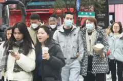 চীনের জনসংখ্যা কমছে