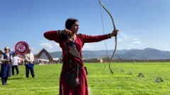 Салттуу жаа атуу