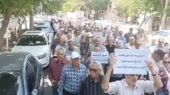 تجمع اعتراضی بازنشستگان در شهرهای مختلف؛ «حجاب حجاب شعارشون، دروغ و دزدی کارشون»