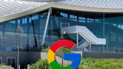 கூகுள் பணி நீக்கம் - கர்ப்பிணி கலக்கம்