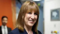 ምኒስተር ፋይናንስ ዓባይ ብሪጣንያ ራቸል ሪቭስ