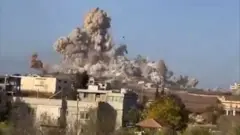 Ni Ibitero Israel itunganya uburyo bisamburira inzu nyinshi icarimwe.