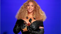 ቢዮንሴ