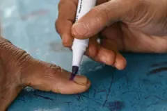 ভোটের অমোচনীয় কালি