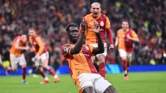 Davinson Sanchez gol sevinci yaşıyor