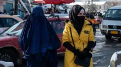 زنان
