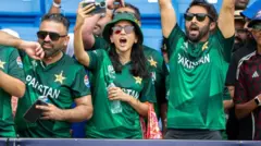 पाकिस्तानी फ़ैन्स