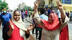 Abagore bari mu myigaragambyo yo kwamagana ubutegetsi bwa gisirikare 
