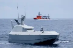 Drone trên biển SeaShark 800 do Thunder Tiger phát triển đang tham gia chuyến bay thử nghiệm ngoài khơi Ô Thạch, Đài Loan vào ngày 6/6/2025