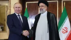 Poutine et Raisi.