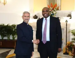 भारतीय विदेश मंत्री एस जयशंकर और ब्रिटेन के विदेश मंत्री डेविड लैमी