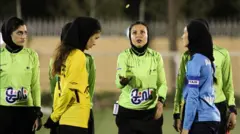 نمایی از فیلم «آسو پا به سنگ»