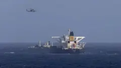 Maraykanka ayaa qabsaday markab kale oo shidaalka qaada, Sabtidii