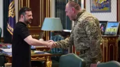 ፕረዚደንት ዘለንስኪ ምስቲ ኣብ ልዕሊ መደበራት ኣየር ሩስያ ዝተኻየደ ስርሒት ዝመርሐ ሓላፊ ጸጥታ ቫሲል ማልዩክ