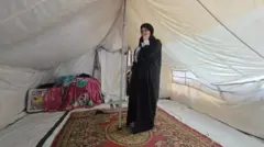 أماني من داخل خيمتها