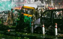 সোমবার সন্ধ্যায় বিস্ফোরণের পরে