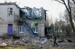 Kiev Belediye Başkanı Vitali Kliçko, Rusya’nın geçen seneki işgalinden beri Kiev’in en büyük insansız hava aracı (İHA) saldırısına uğradığını açıkladı.