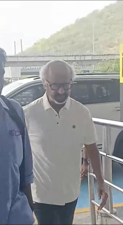 முதலமைச்சராக விஜய் பொறுப்பேற்றது குறித்த ரஜினியின் எதிர்வினை என்ன?