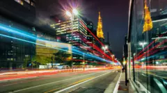 Vista noturna da avenida Paulista