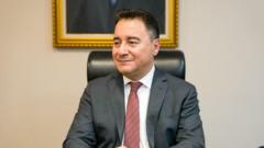 Babacan: Geniş ittifak için görüşmeler sürüyor