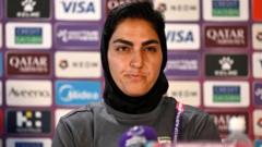 buntut-protes-lagu-kebangsaan-dan-dicap-pengkhianat-kapten-tim-sepak-bola-putri-iran-batalkan-permintaan-suaka-ke-australia-apa-yang-terjadi