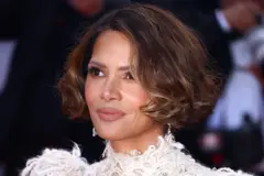 A atriz Halle Berry participa do tapete vermelho da cerimônia de encerramento do 78º Festival de Cannes