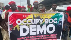 Opposition parties for di protest wey happun on 3 October