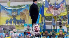 Стихийный мемориал на Майдане