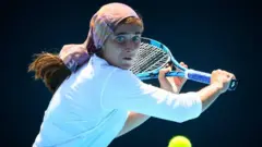 مشکات‌الزهرا صفی از جوان‌ترین و موفق‌ترین ورزشکاران ایرانی است که برای اولین‌بار راهی این رقابت‌ها خواهد شد