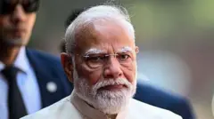  பிரதமர் நரேந்திர மோதி