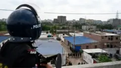 ঢাকায় একটি জঙ্গি আস্তানায় র‍্যাবের অভিযান (ফাইল ফটো)