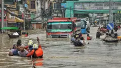 ပဲခူးမြို့မှာ နှစ်ပေါင်း ၆၀ ခန့်အတွင်း အဆိုးရွားဆုံး ရေကြီးမှုတွေနဲ့ ရင်ဆိုင်နေရ