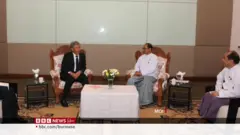 မလေးရှားနိုင်ငံခြားရေး ဝန်ကြီး နေပြည်တော်လာ