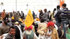 రైతుల ఆందోళన