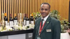 ወዲቑ ዝረኸቦ ንብረት ናብ ሰብ ዋናታቱ ብምምላሱ ወረቐት ምስክር ዝረኸበ ኣቶ ኣማረ ደስታ 