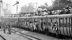 लोधी कॉलोनी रेलवे स्टेशन