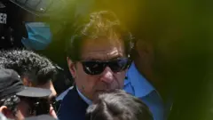 عمران خان