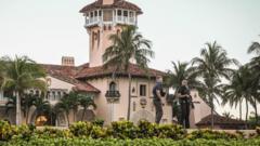 Trump'ın Florida'daki konutuna silahlı gelen kişinin öldürülmesiyle ilgili neler biliniyor?