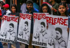 අන්තර් විශ්වවිද්‍යාල ශිෂ්‍යබල මණ්ඩලයේ කැඳවුම්කරු වසන්ත මුදලිගේ ත්‍රස්තවාදය වැළැක්වීමේ පනත යටතේ අත්අඩංගුවට ගෙන සිරගත කර අදට (ජනවාරි 16 වැනිදාට) දින 150ක් සම්පුර්ණ වෙයි.