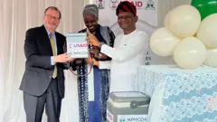 Aworan ọkunrin ilẹ Amerika to jọwọ abẹrẹ mpox fun Naijiria