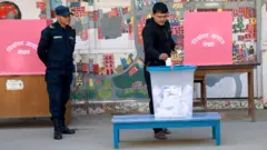 स्थानीय तहका विभिन्न ४४ पदका लागि मङ्सिर १६ गते नेपालका विभिन्न ठाउँमा उपनिर्वाचन भएको थियो