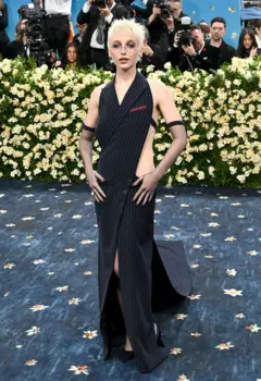 Emma Chamberlain no Met Gala 2025