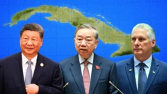 Từ trái qua: Chân dung các ông Tập Cận Bình, ông Tô Lâm, ông Miguel Díaz-Canel, phía sau là bản đồ Cuba