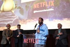 Adam Sandler en el estreno de Leo, en Los Ángeles