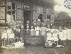Colonos imigrantes em Blumenau. Foto: Arquivo Nacional
