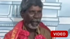  20 பவுன் தங்க நகைகளை ஒப்படைத்த தூய்மை பணியாளர்