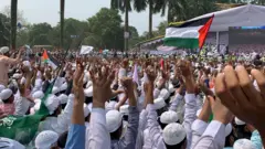 ঢাকার সোহরাওয়ার্দী উদ্যানে হেফাজতে ইসলামের মহাসমাবেশ