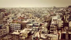 বাংলাদেশ ভূমিকম্প- সম্ভাব্য অঞ্চলে অবস্থিত